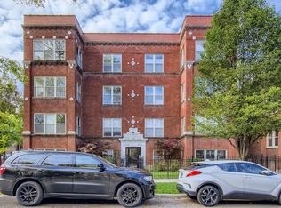 4702 N Monticello Ave #104, Chicago, IL 60625