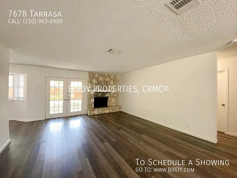 7678 Tarrasa — Photo 12
