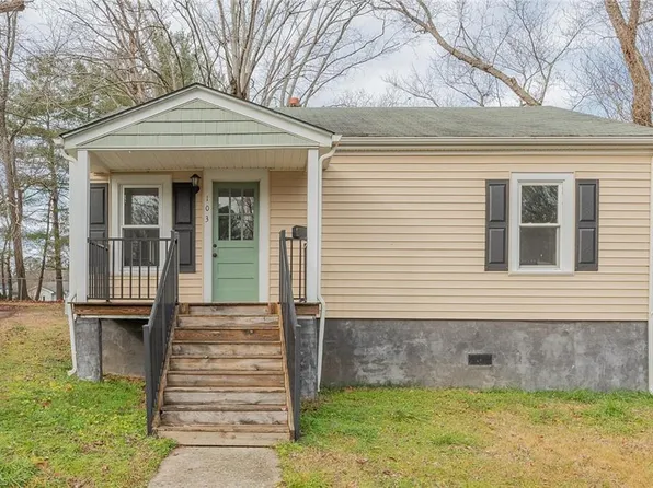 103 Burgess St, Randleman, NC 27317