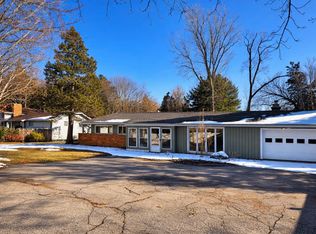 2773 Mount Hope Rd, Okemos, MI 48864