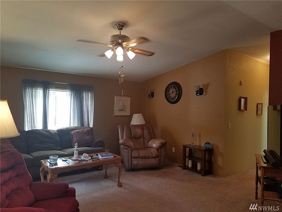 4th image of 2305 267th Ln