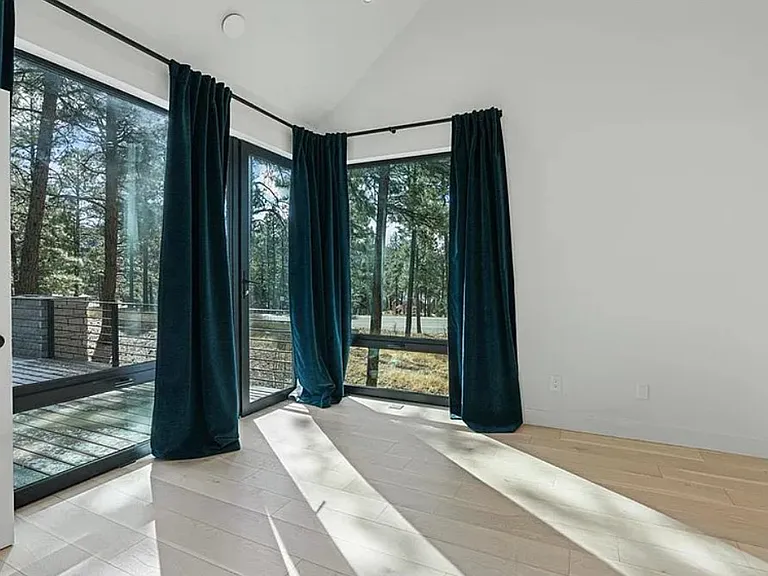 37 Big Bend Ct — Photo 11
