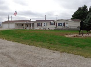 845 Sheridan Rd, Wathena, KS 66090