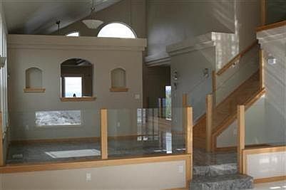 4th image of 6918 Griffin Ln