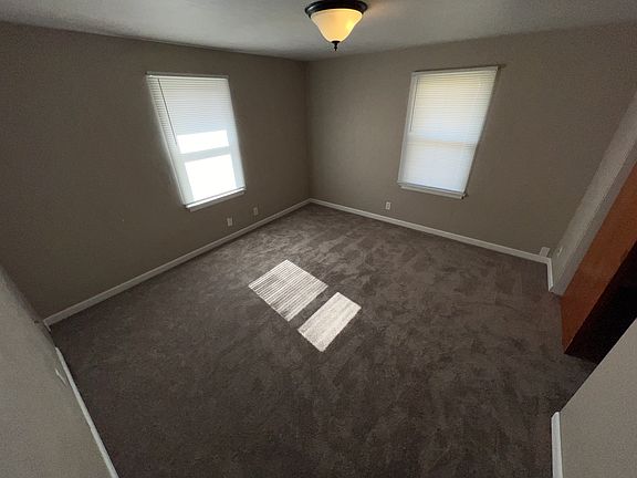 4th image of 513 N Morton Ave