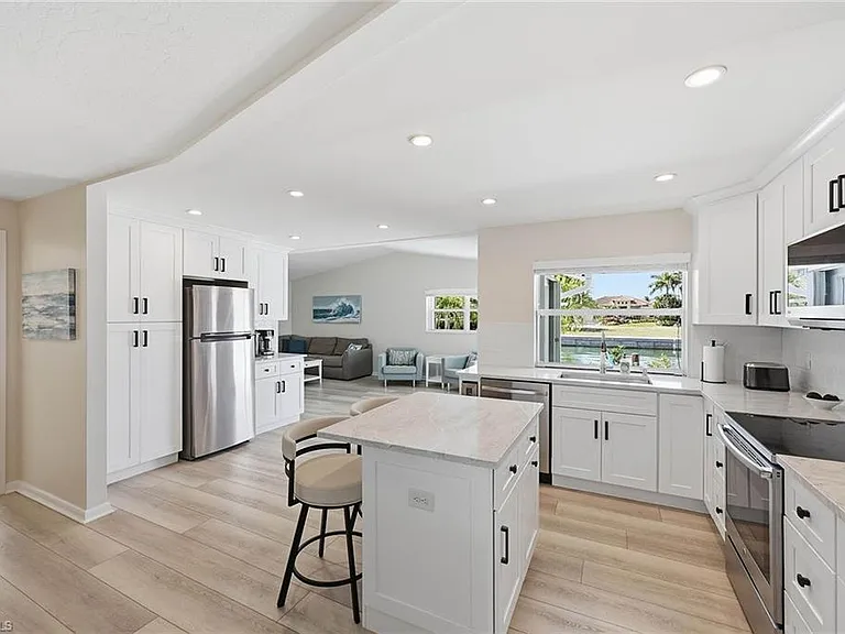 799 Caribbean Ct — Photo 6