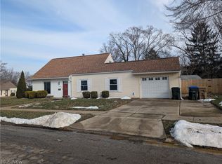 1468 Curtis Ave, Cuyahoga Falls, OH