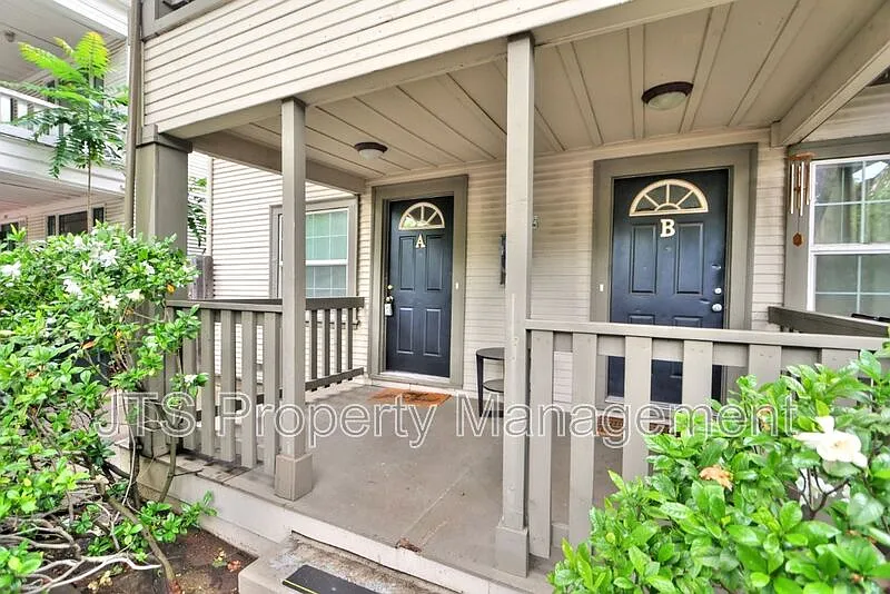 Building Photo - 1233 V St #B