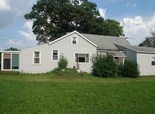 2116 E Rauch Rd, Erie, MI 48133