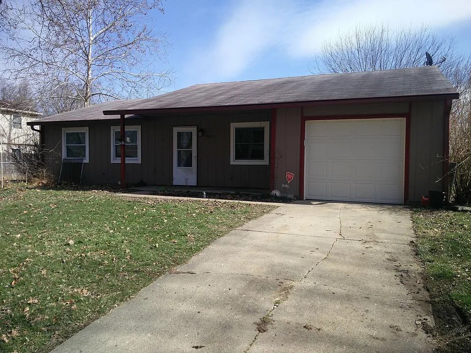 5921 Milhouse Ct