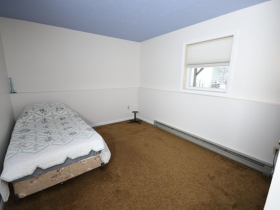 Downstairs 3rd bedroom