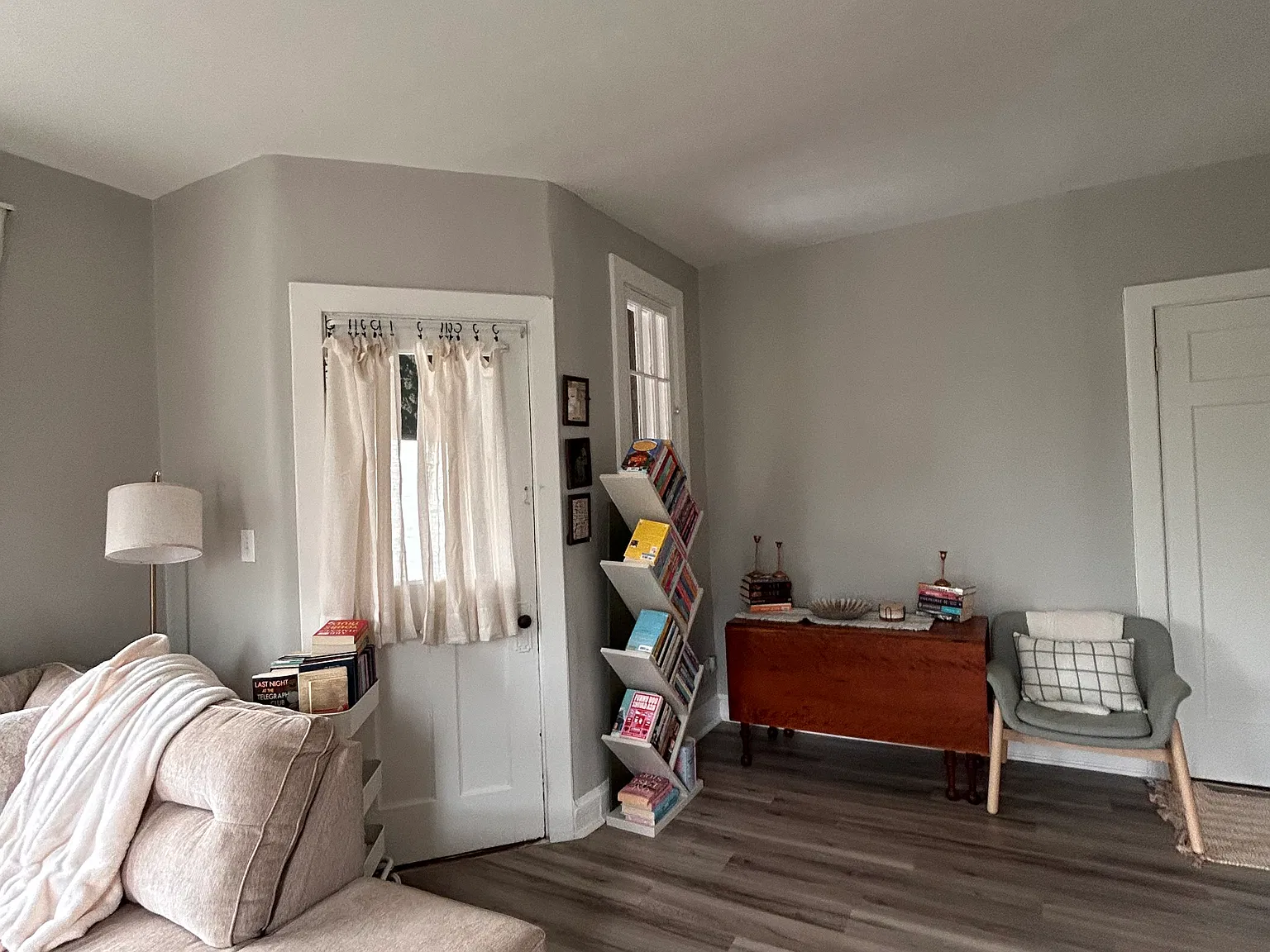 1 bed, $1,220 — Photo 2