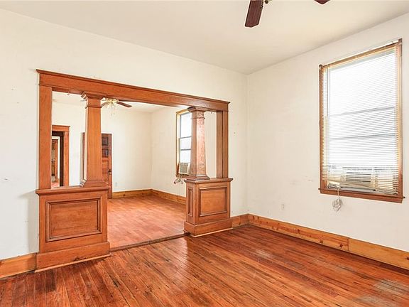 2nd image of 4216-18 N Villere St