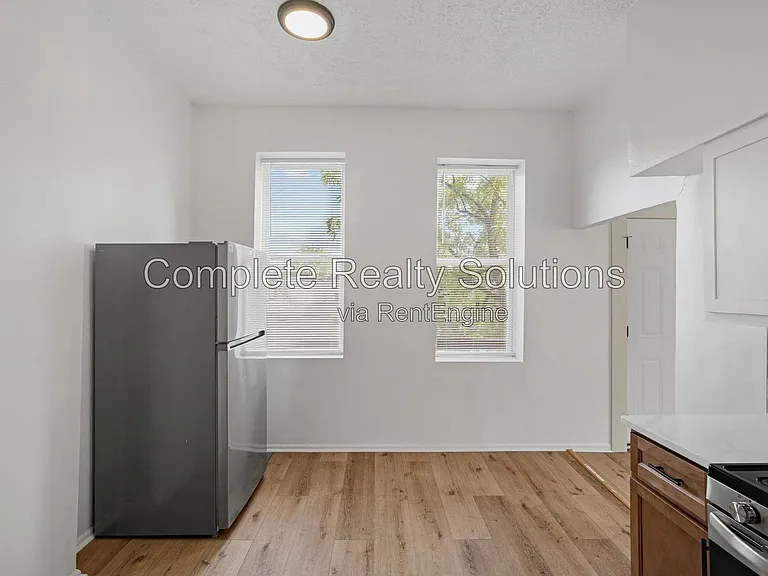 2928 Texas Ave #2F — Photo 13