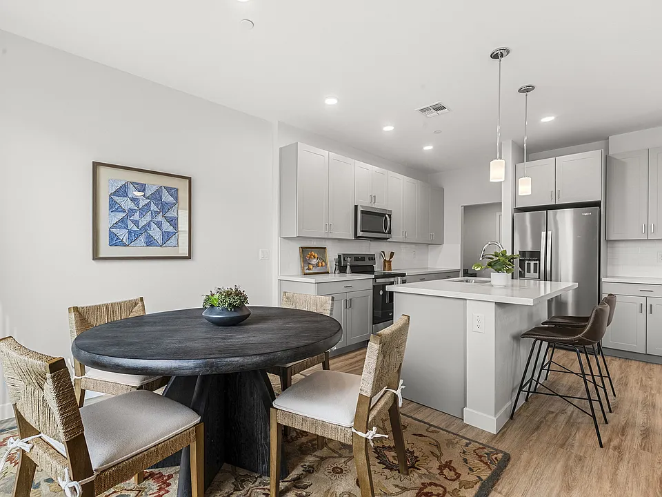 Avalon Townhomes