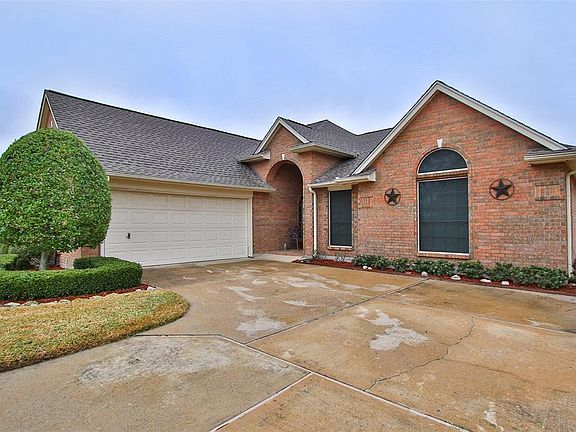 4th image of 3703 S Peach Hollow Cir