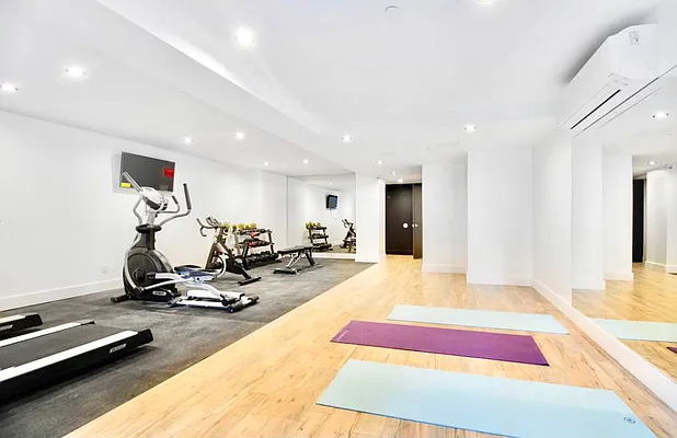 Rented by Lodger Corp | media 15