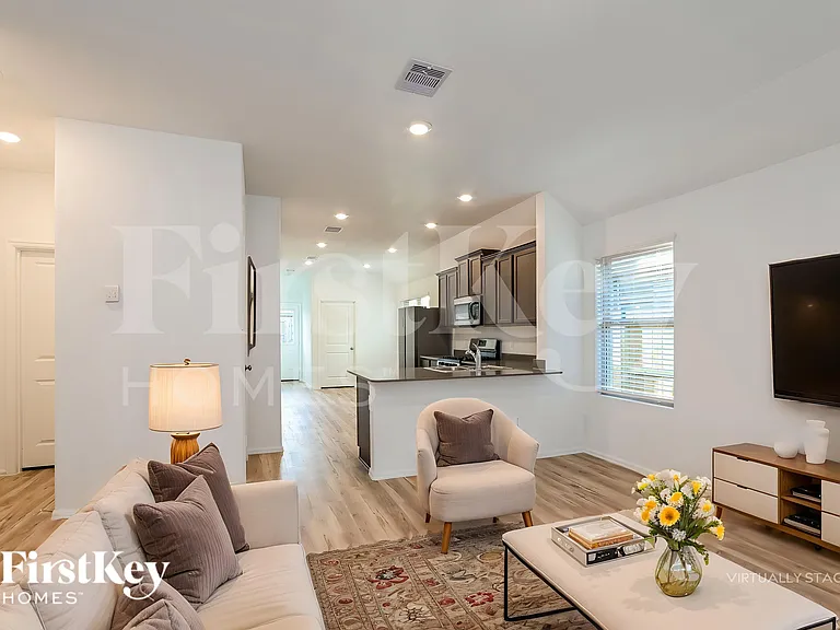 18435 Summit Ranch Dr — Photo 4