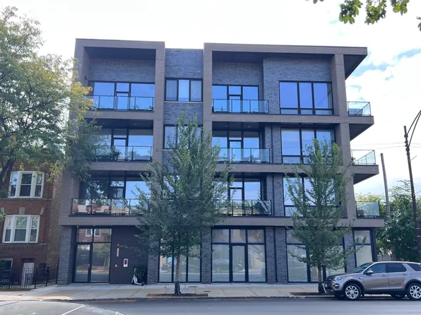 2423 W Fullerton Ave #4G, Chicago, IL 60647