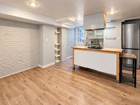 3rd image of 3343 17th St NW