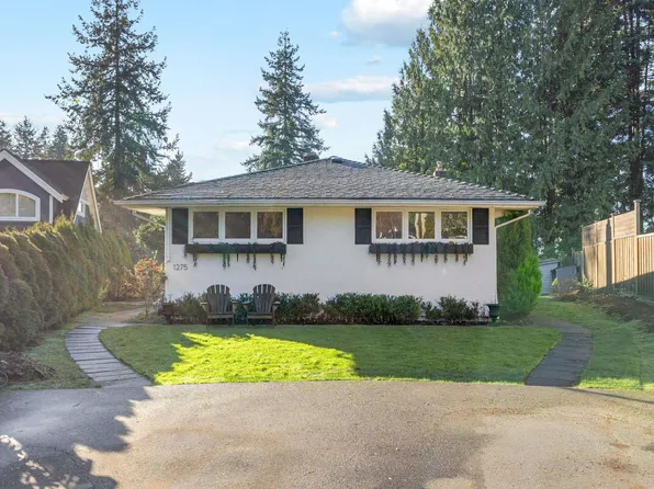 1275 Brantwood Rd, North Vancouver, BC V7R 1G6