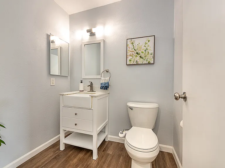 4626 Carmen Way — Photo 10