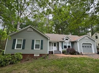 5812 Ridge Point Rd, Midlothian, VA 23112