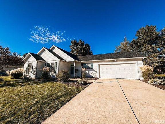 2nd image of 103 Taylors Way