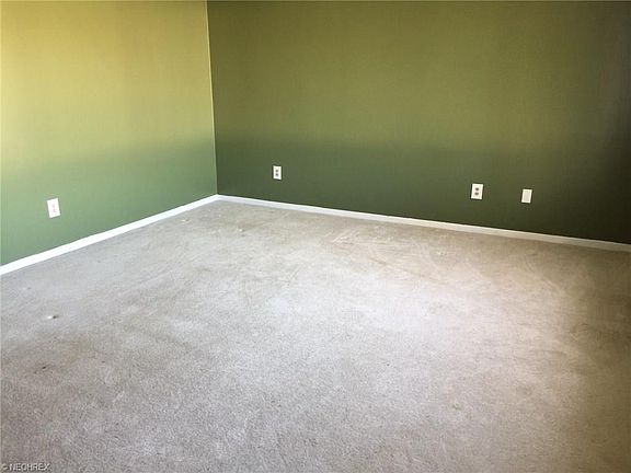 2nd image of 2549 W 38th St