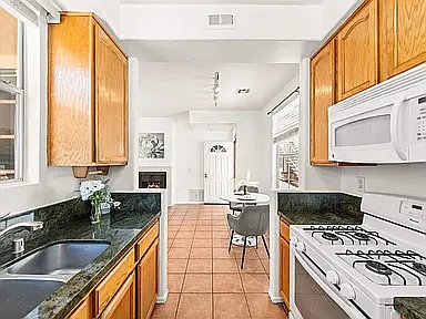 8654 New Salem St — Photo 10
