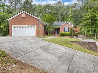 7300 Tara Dr, Villa Rica, GA 30180