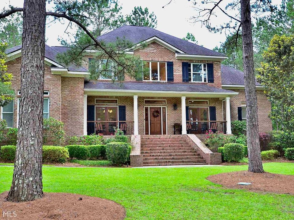 1st image of 1215 Plantation Cir