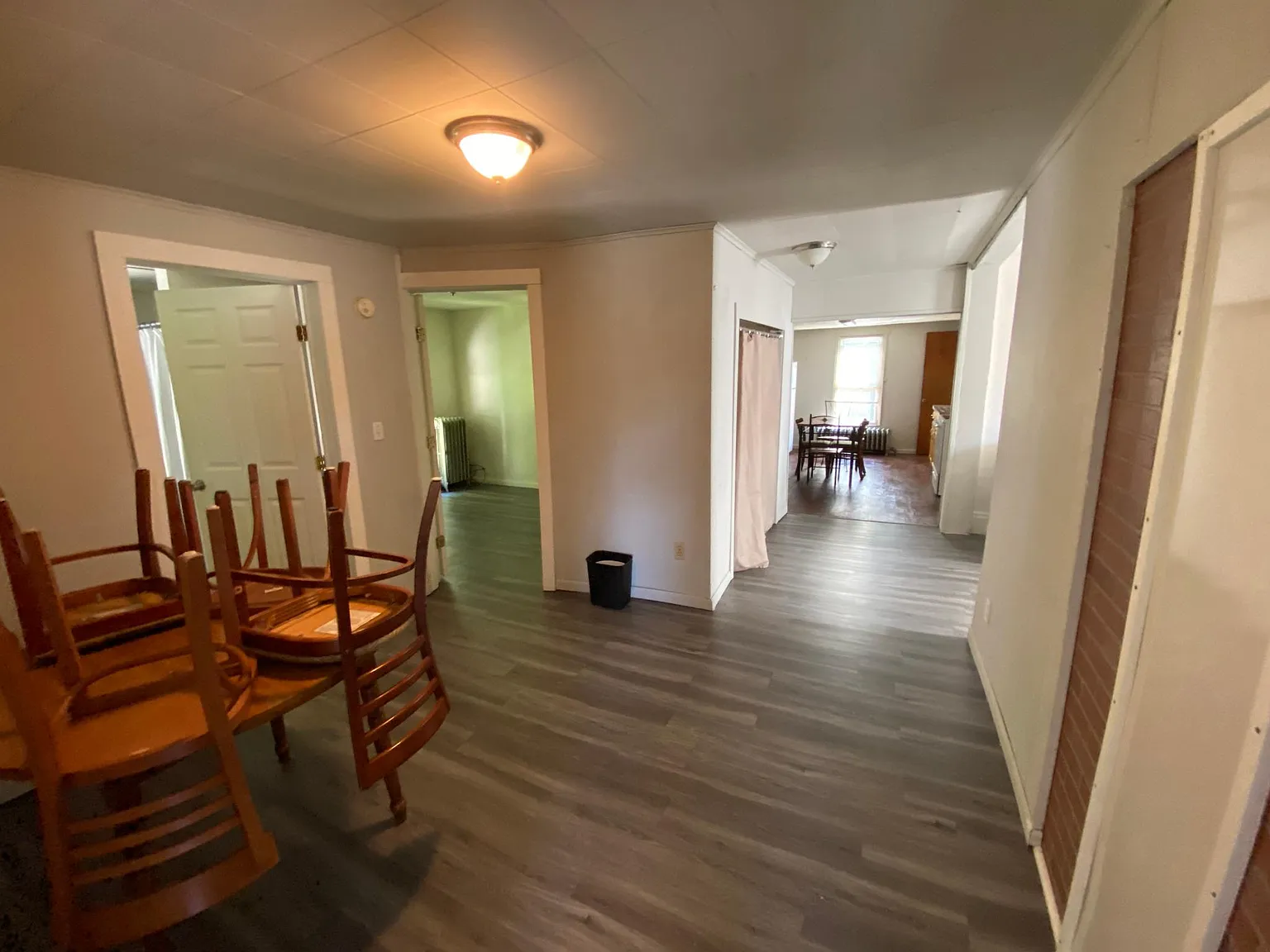 154 Newton St — Photo 4