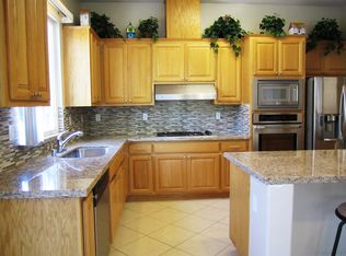 11 Gold Run Ct, Oakley, CA