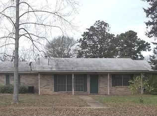 3933 Rosborough Springs Rd, Marshall, TX 75672