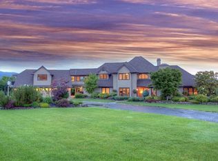 1800 Hidden Village Pl, Medford, OR 97504