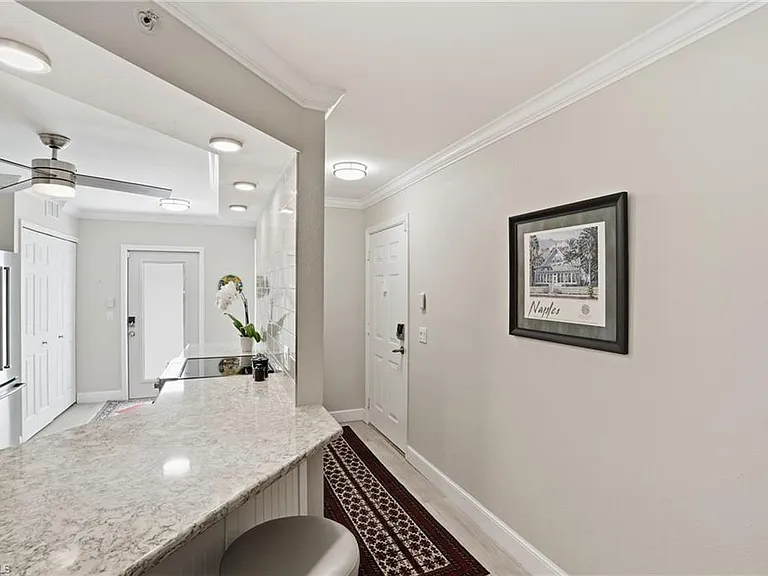 4945 Cougar Ct #4 — Photo 5