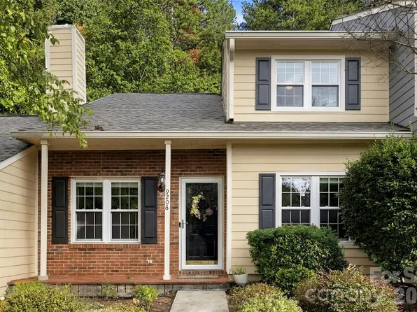 9206 Arbourgate Meadows Ln, Charlotte, NC 28277