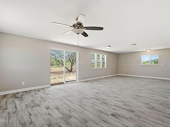 5th image of 2520 N CALLE QUARTO --