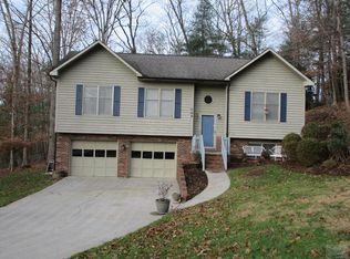 102 Jacksons Run, Morganton, NC 28655