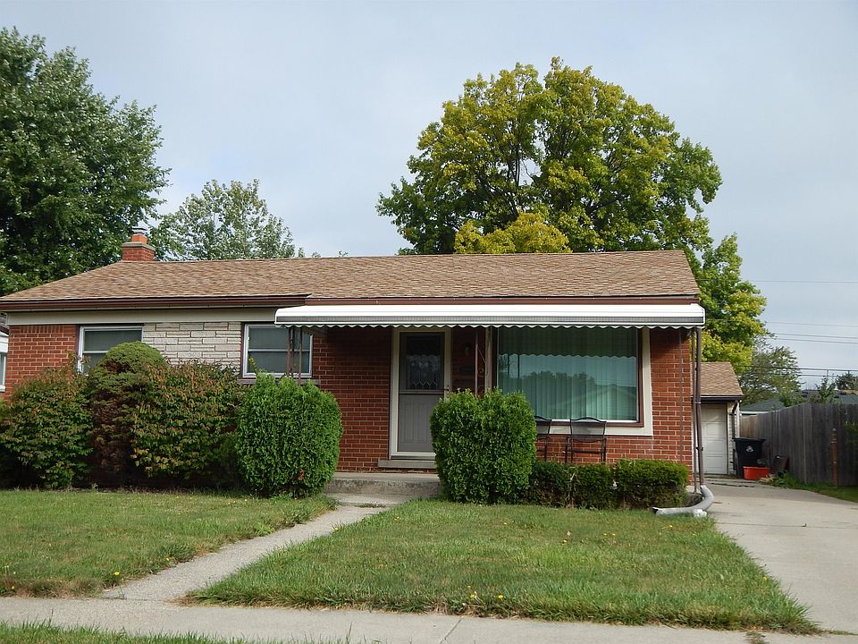1st image of 15657 Flanagan St
