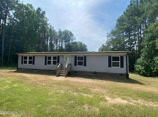 90 Buckridge Rd, Louisburg, NC 27549