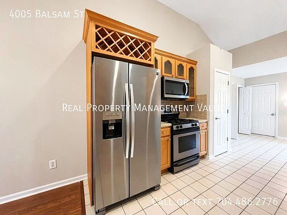 5th image of 4005 Balsam St