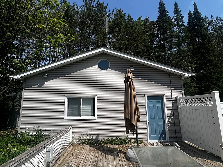 16632 York Durham Line #GARAGE — Photo 5