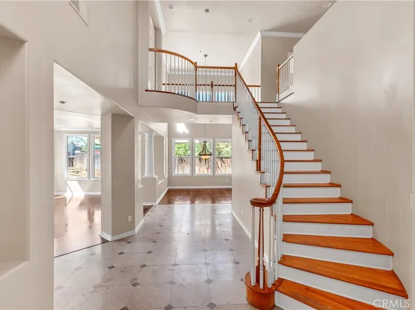 1208 Shadowcrest Ln, Fallbrook, CA 92028