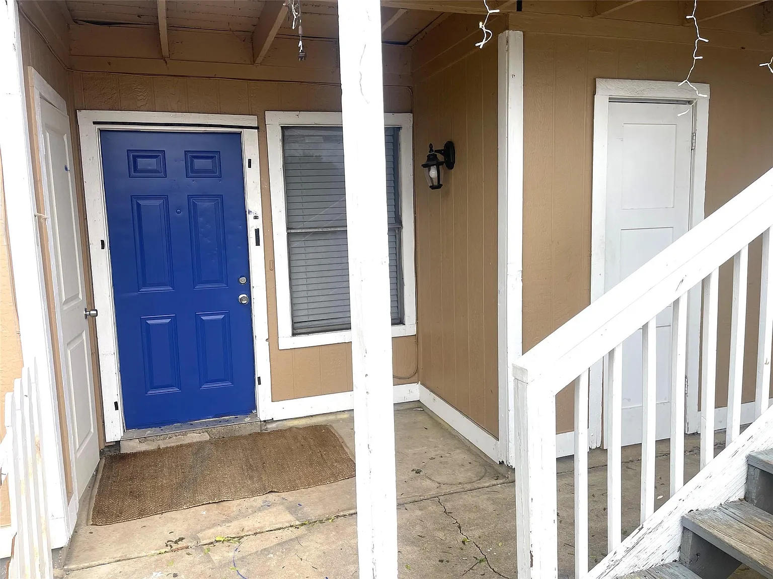 Studio, 1.0 bath, 1012 sqft, $990 — Photo 2