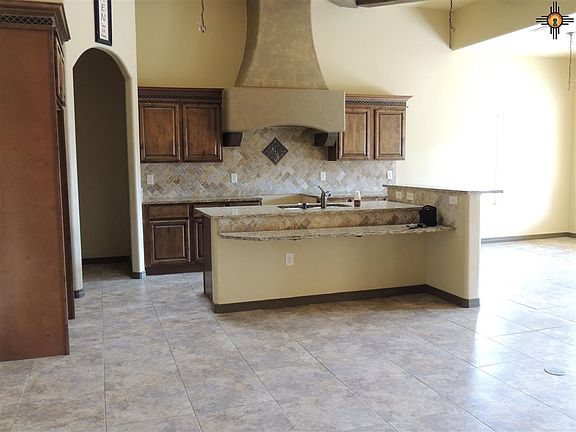 5th image of 1401 Avenue V