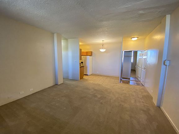 5th image of 2225 S Buchtel Blvd #102