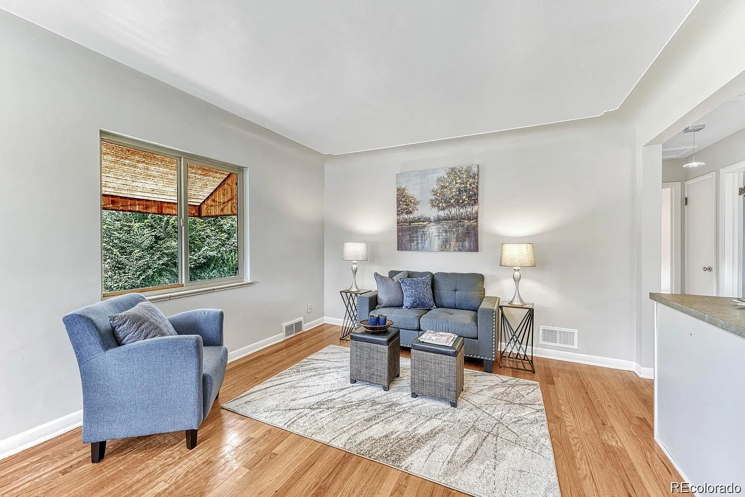 3 bed, 2.0 bath, 1613 sqft, $2,895 — Photo 3