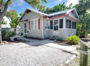 108 8th Ave #COTTAGE, Indian Rocks Beach, FL 33785
